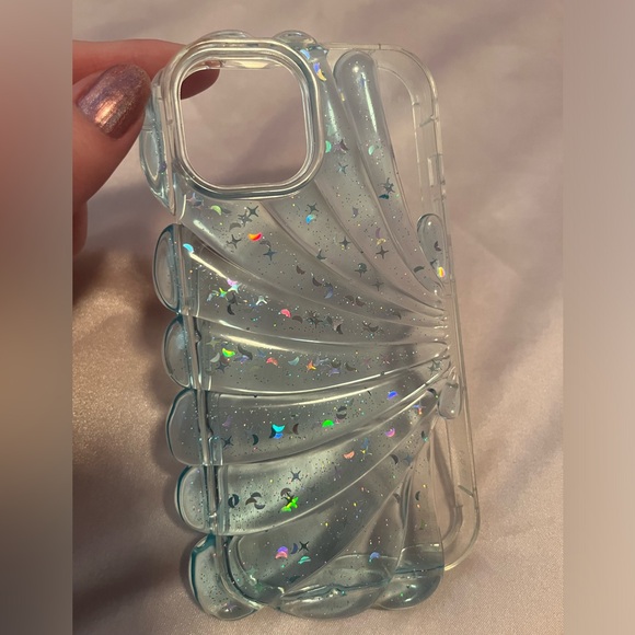 Sea shell iPhone 13 case light blue clear glitter - Picture 8 of 8